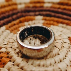 Oura Ring Size 7 Heritage Silver